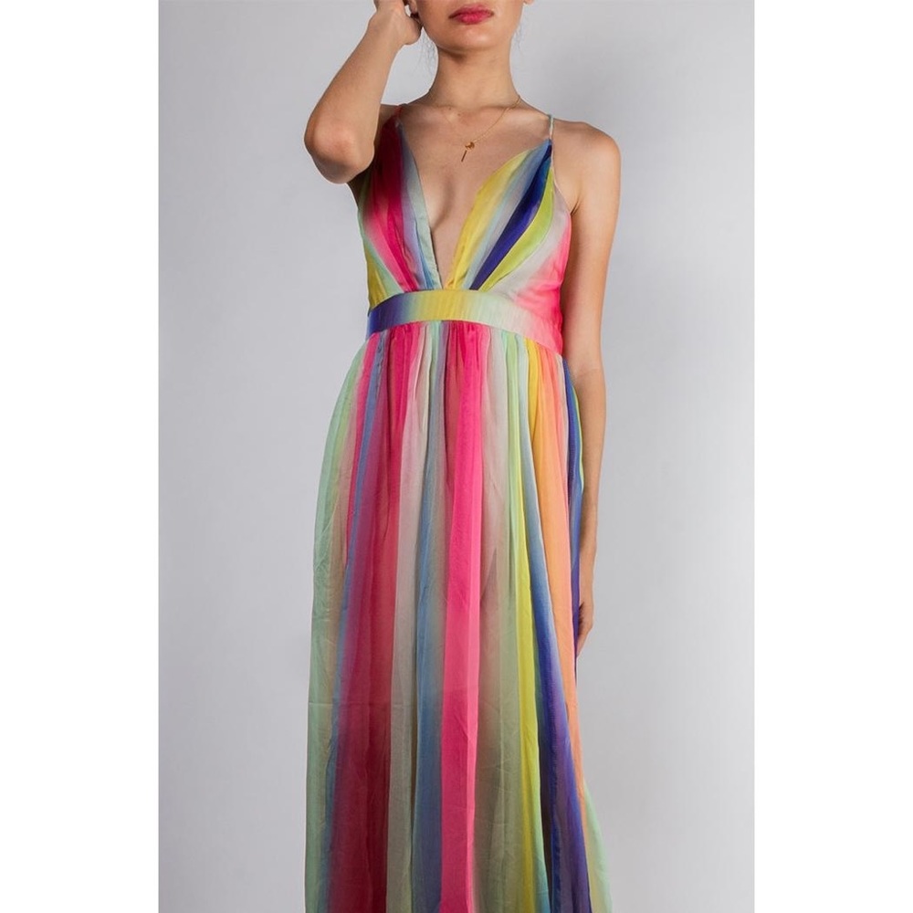 Beautiful NWT Luxxel Maxi Dress